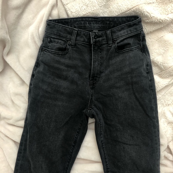 AE Stretch Mom Jeans - Picture 1 of 7